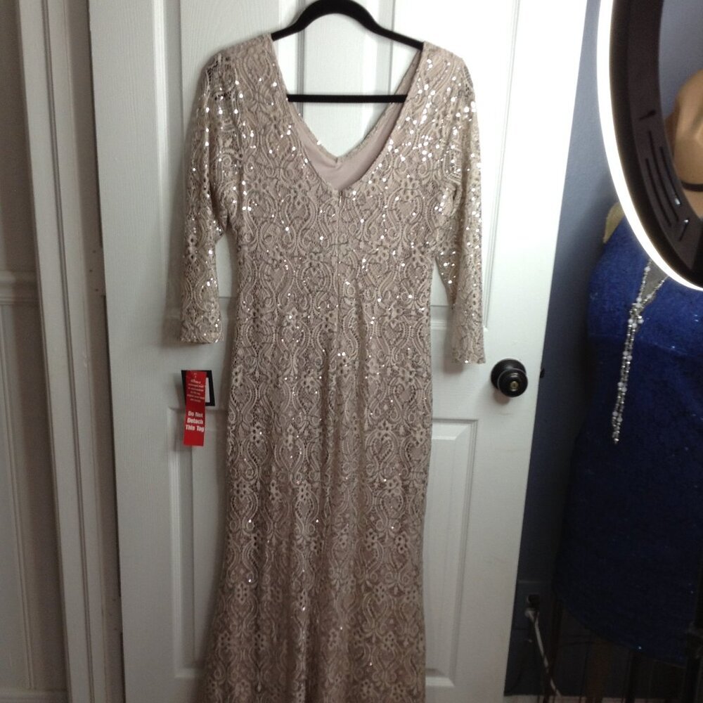 NWT Marina Sequined Gown,10, Mother of the Bride, Prom, Evening Event, Glam Chic - Picture 3 of 7
